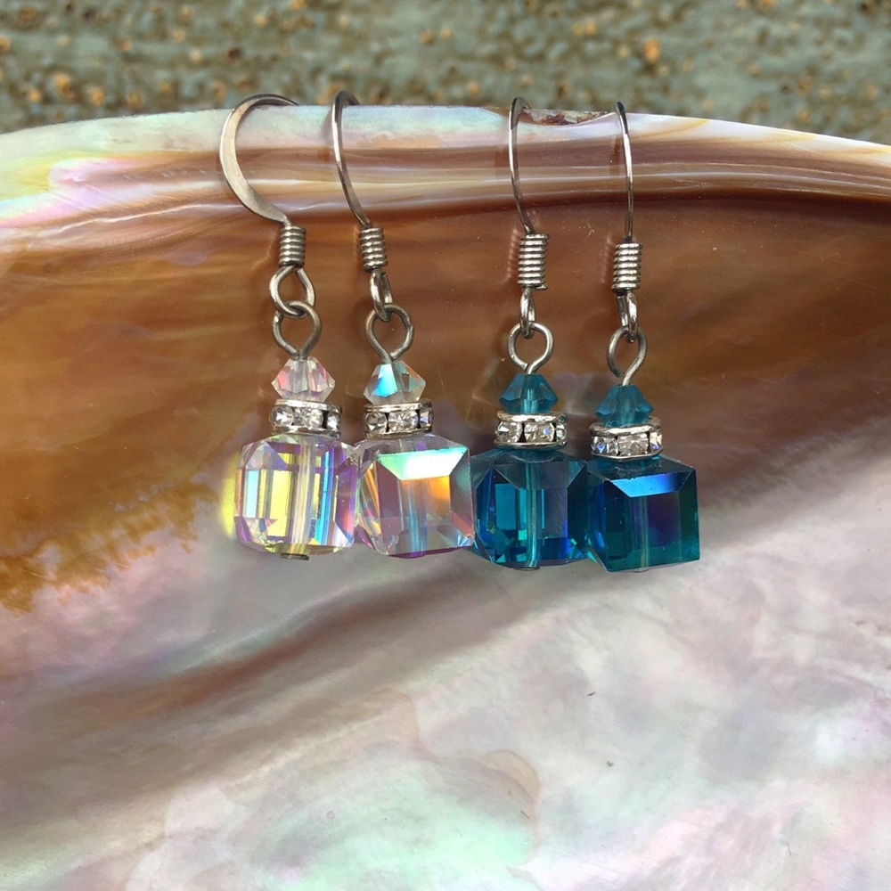 Set of crystal earrings